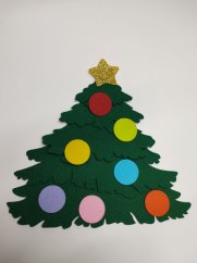 Filcový výsek vánoční stromeček s ozdobami